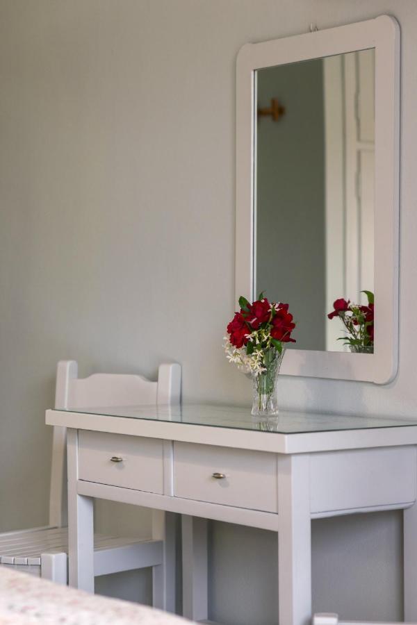 Eleni Apartments Roda  Dış mekan fotoğraf