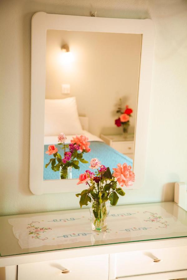 Eleni Apartments Roda  Dış mekan fotoğraf